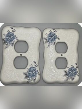 Vintage Athena California Ceramic Outlet Covers Set Blue Floral Cottagecore (2)